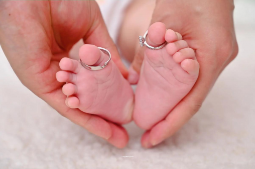 阳江宝宝打喷嚏发烧 阳江宝宝打喷嚏发烧